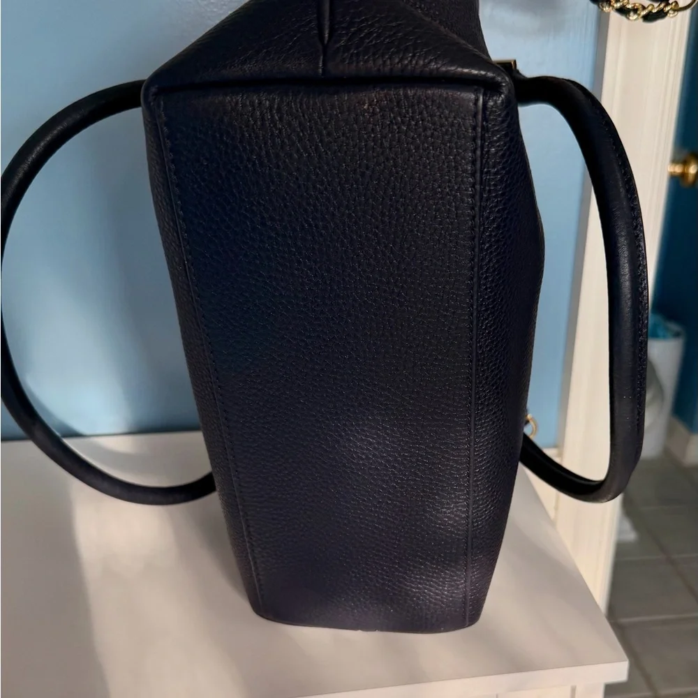 Tory Burch McGraw Small Tote Navy Pebbled Leather Gold Chain Crossbody - Picture 9 of 9